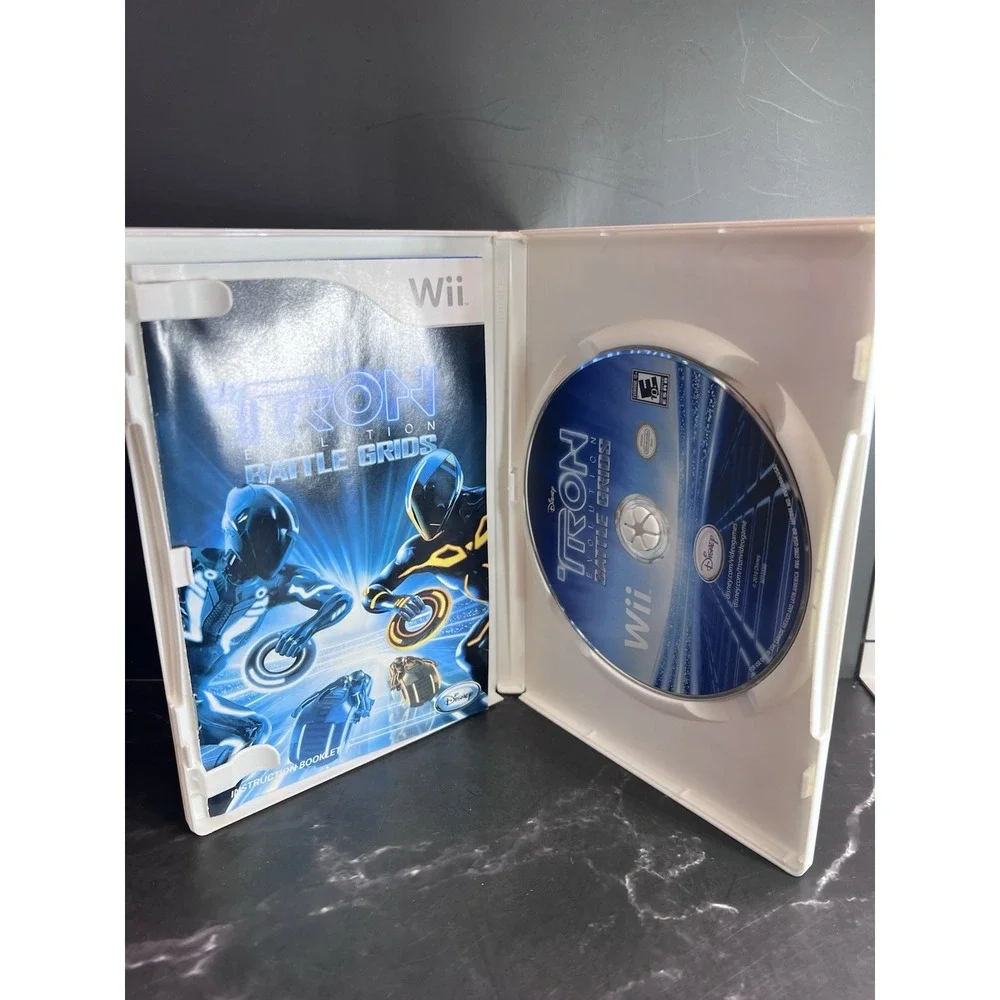 Tron Evolution: Battle Grids Nintendo Wii‎ Complete CIB